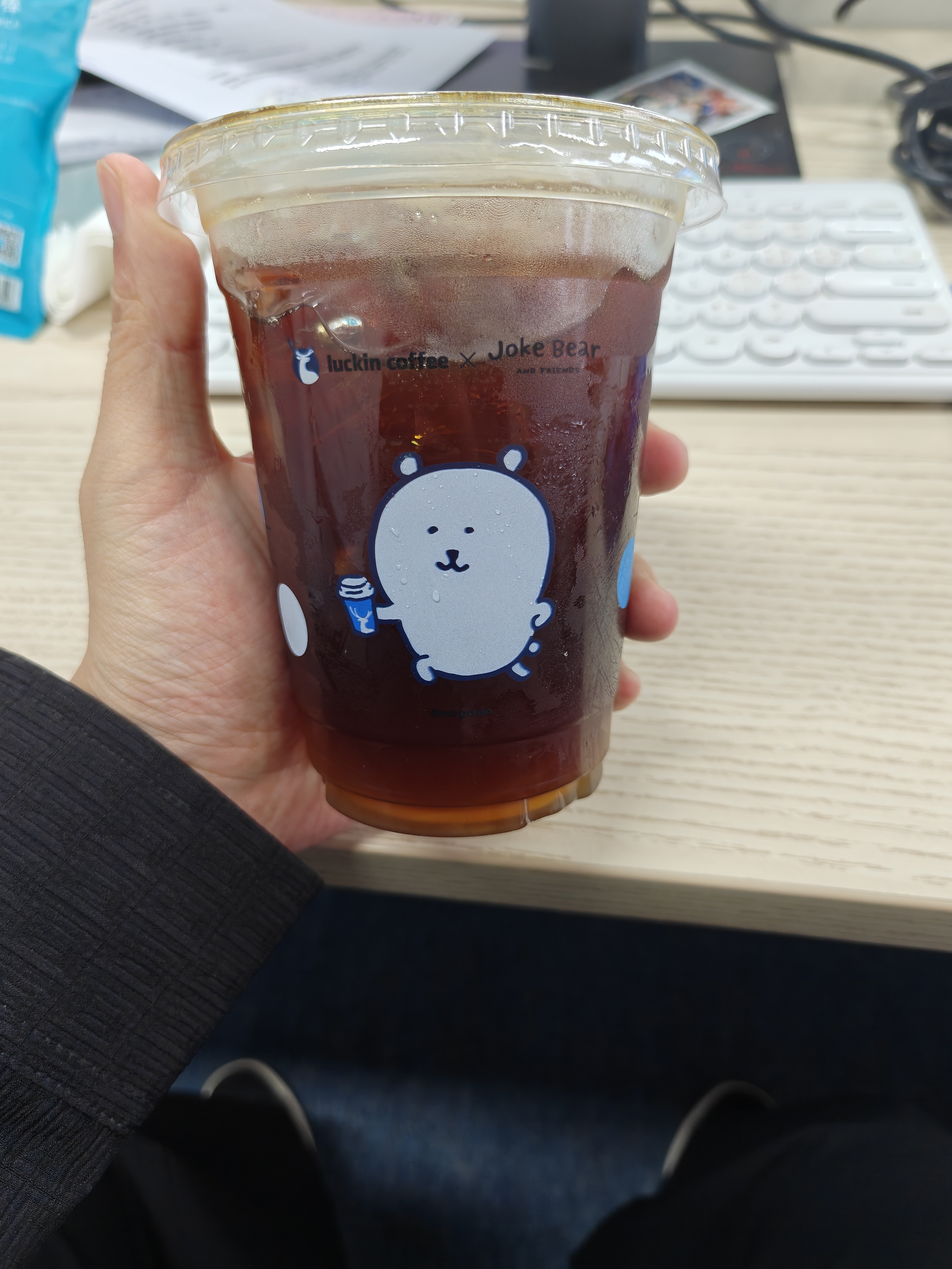 自费续个命今天估计又得挑灯夜战了忙完这几天一定得好好歇歇