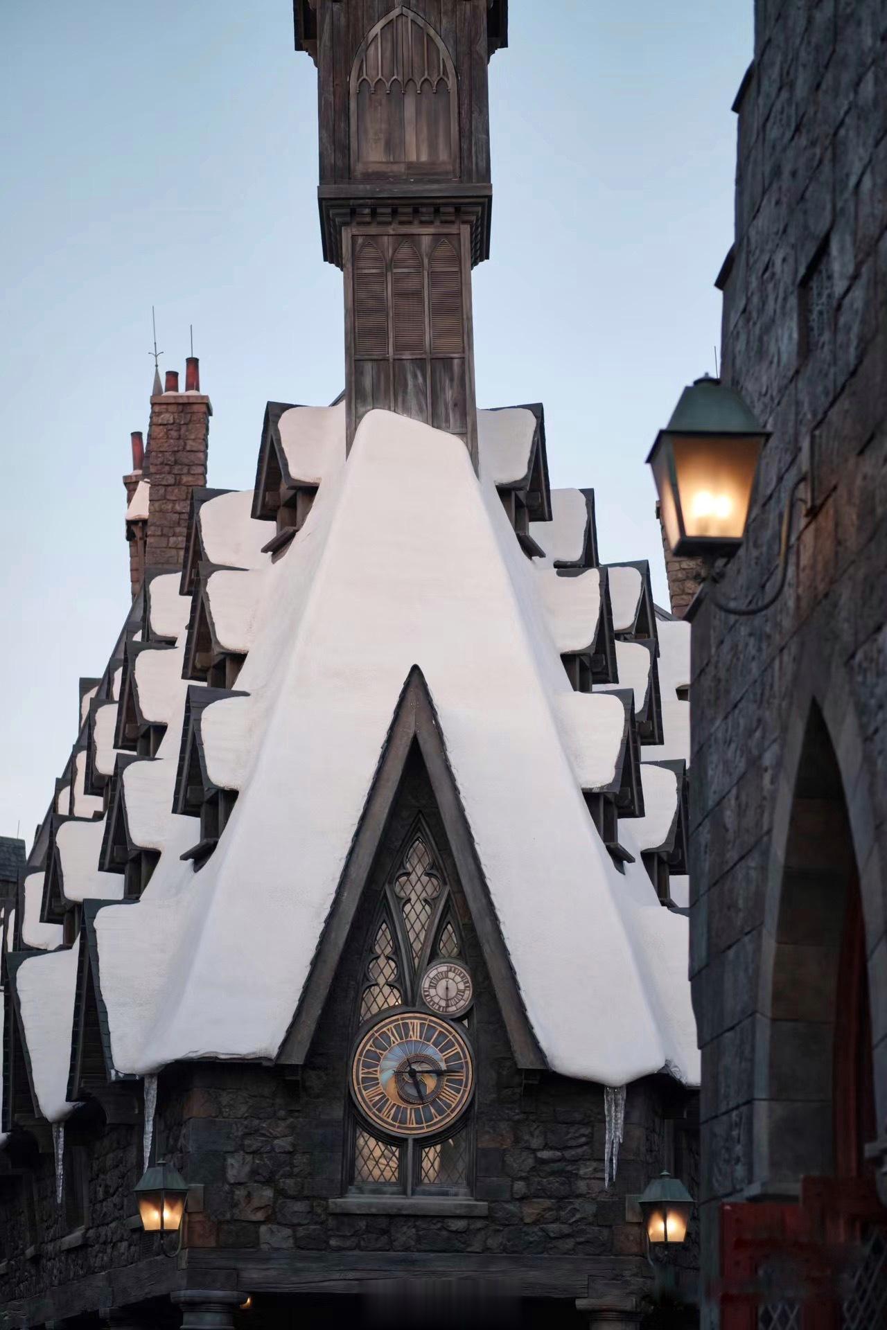 🌎𝙐𝙣𝙞𝙫𝙚𝙧𝙨𝙖𝙡 𝘿𝙖𝙮🪄🧙🏻‍♀️ ​​​