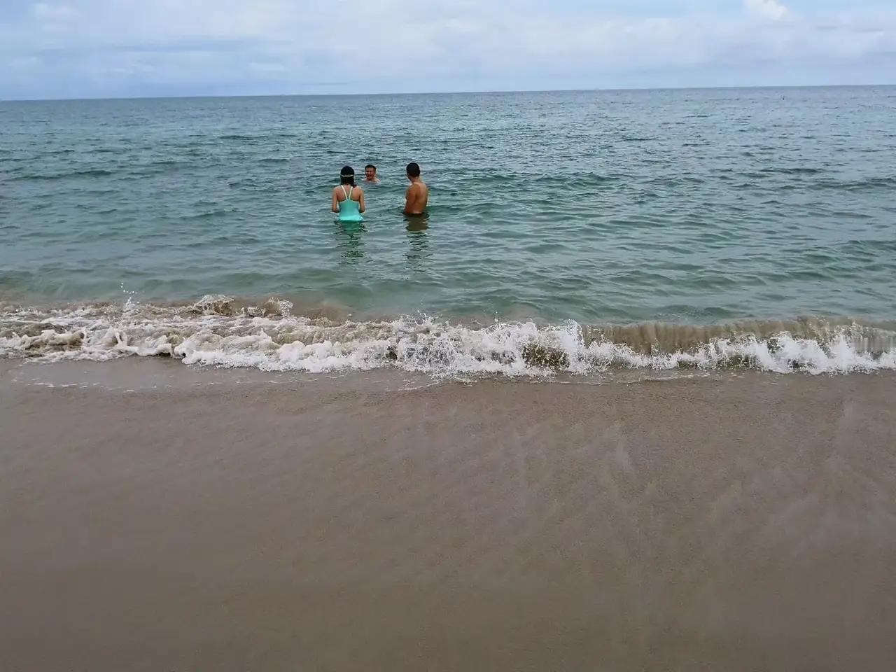 曾经在十一国庆节我和家人来苏梅岛旅行，苏梅岛上的人文景观不是很多，最有名的就是我
