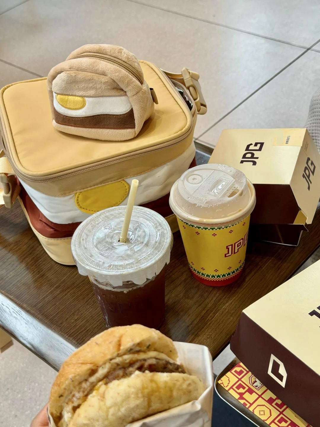 大年初八！竟然吃上了鸡屁股午餐！