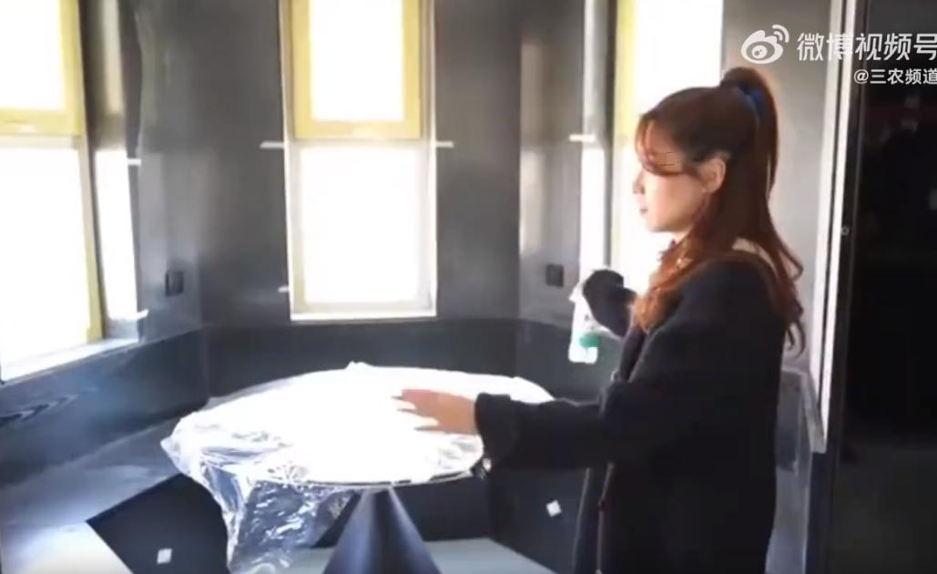 近日，辽宁沈阳李女士与当地一装修公司签订34万装修合同，约定打造极简风，实际效果