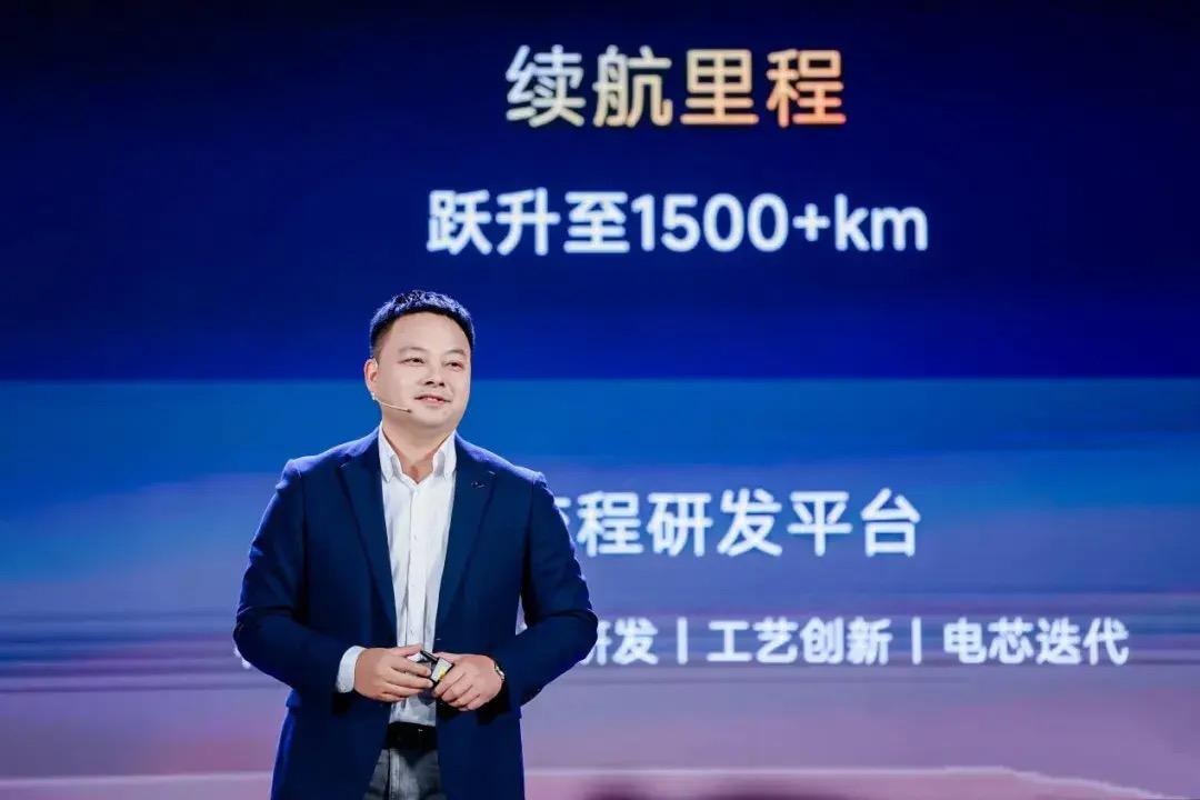 突然想起，奇瑞把电池技术取名为“犀牛电池”
涵盖了三大产品系列
混动专用、纯电专