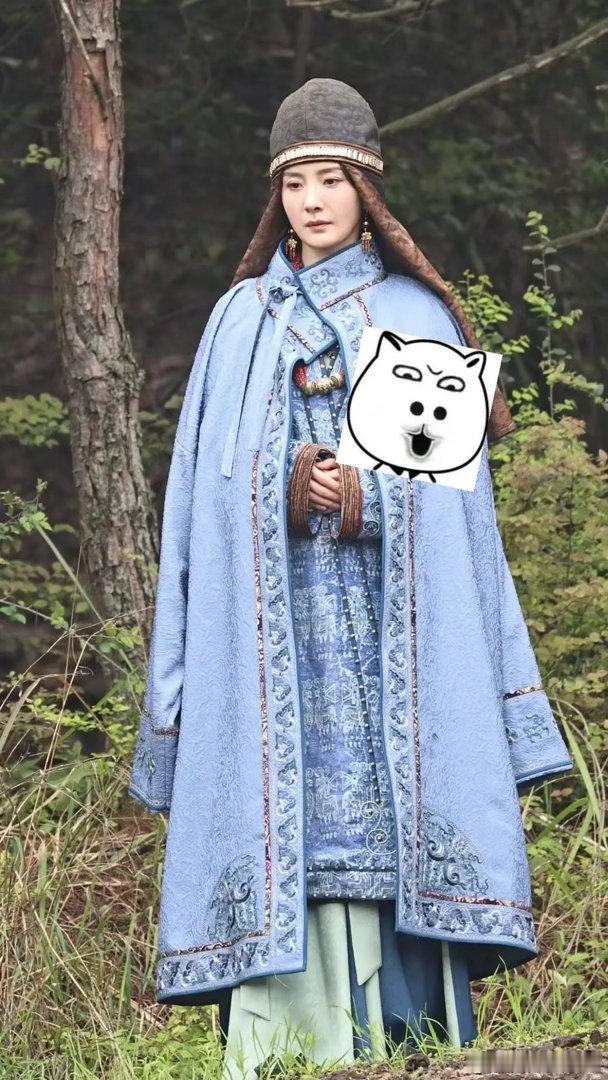 这个妆造太雷了 