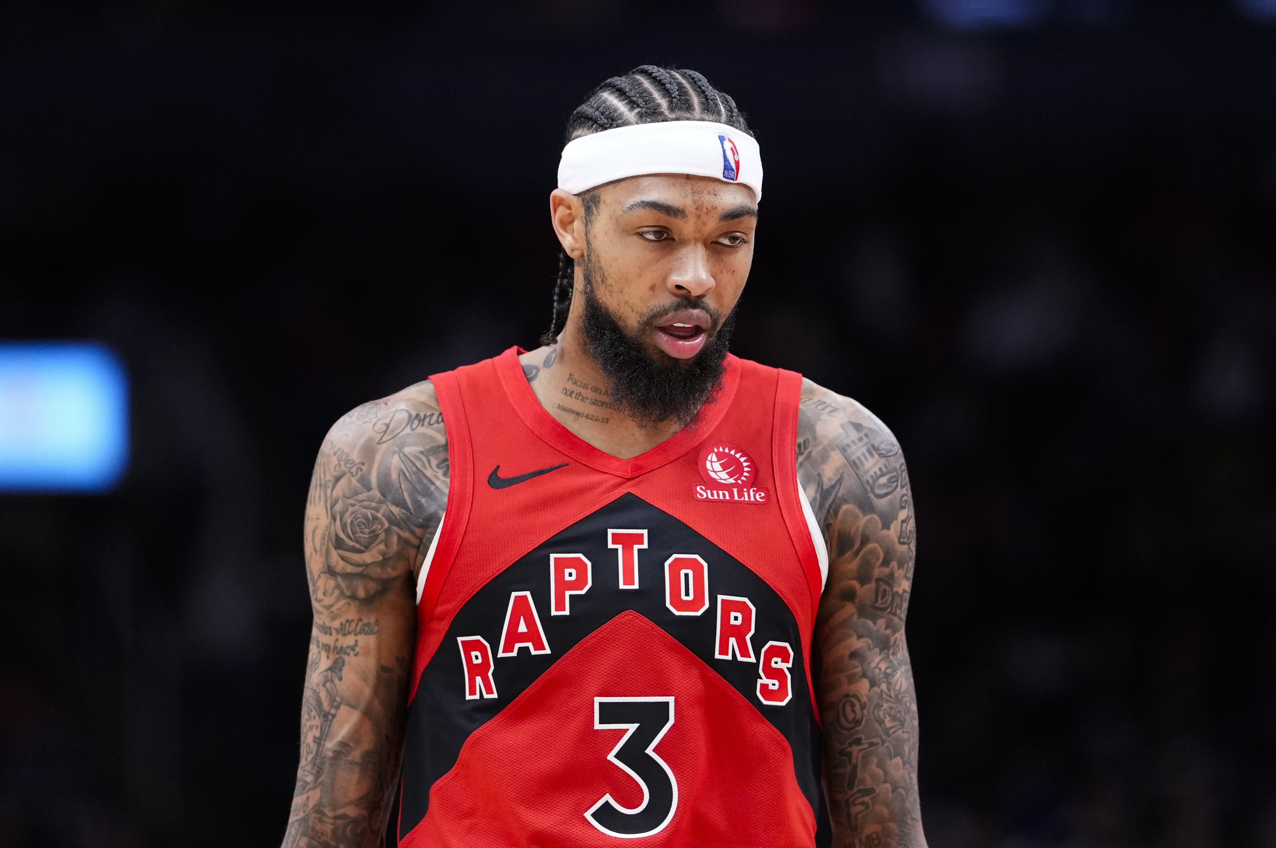 英格拉姆：赛季不可能一帆风顺 我不能让队友看到我垂头丧气