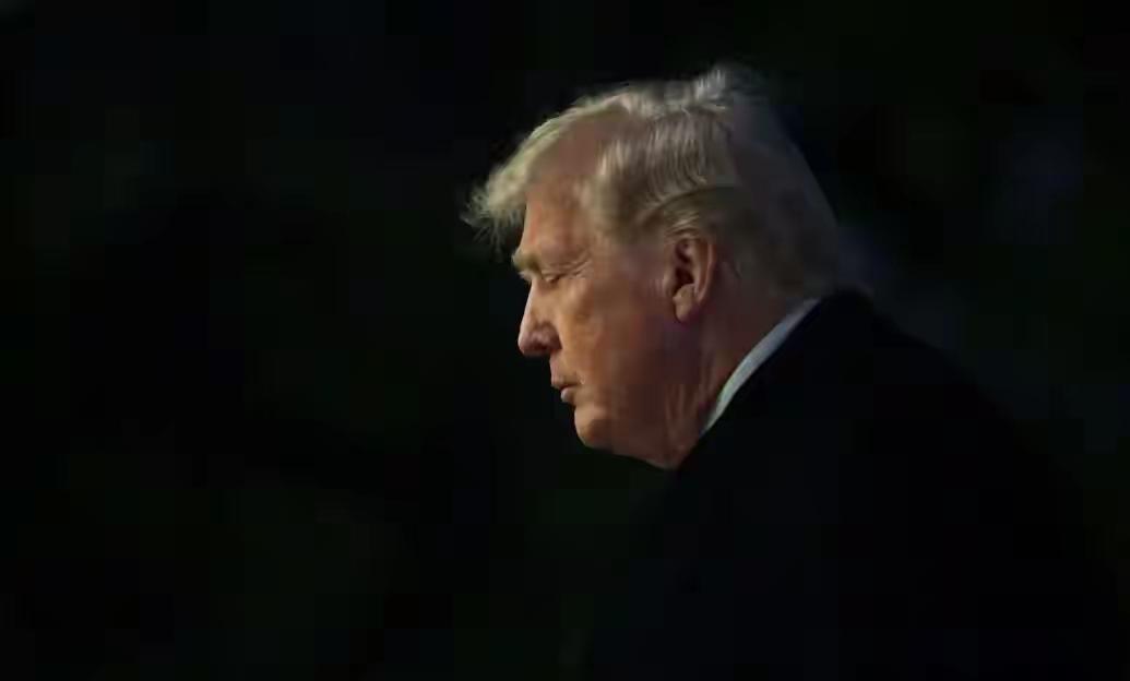 格陵兰岛，属于丹麦的自治领土，近日竟被美方直言“应该成为美国的一部分”，并狂妄地