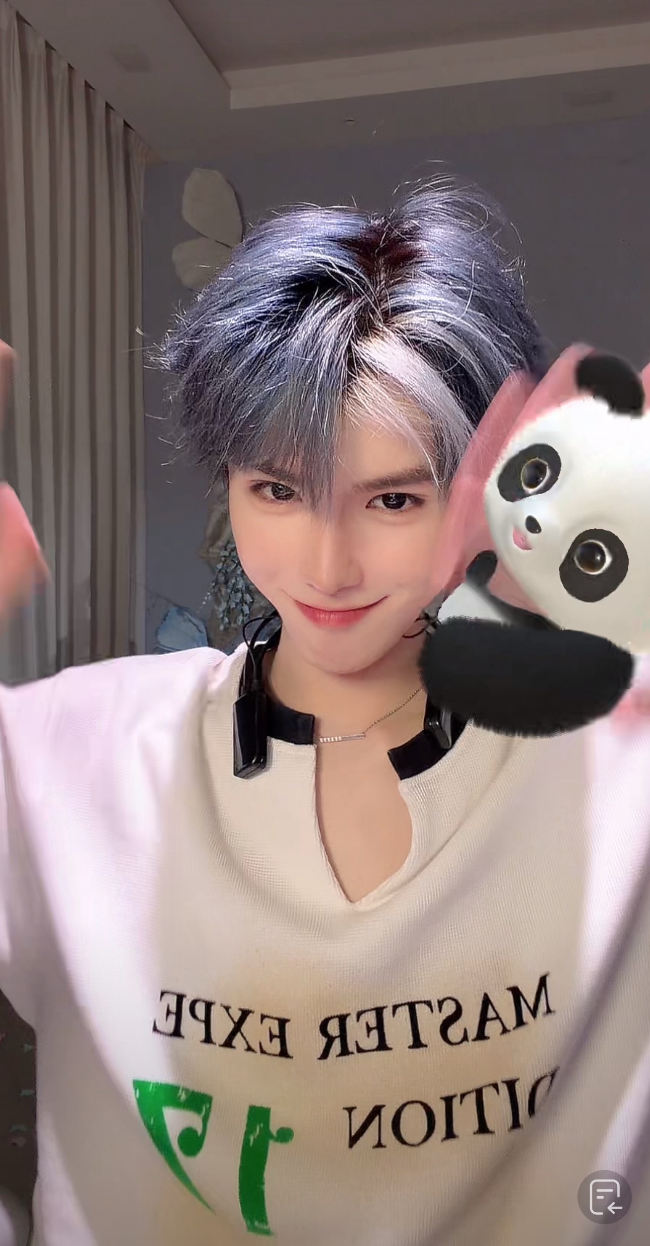 哼 只能看我🧐 