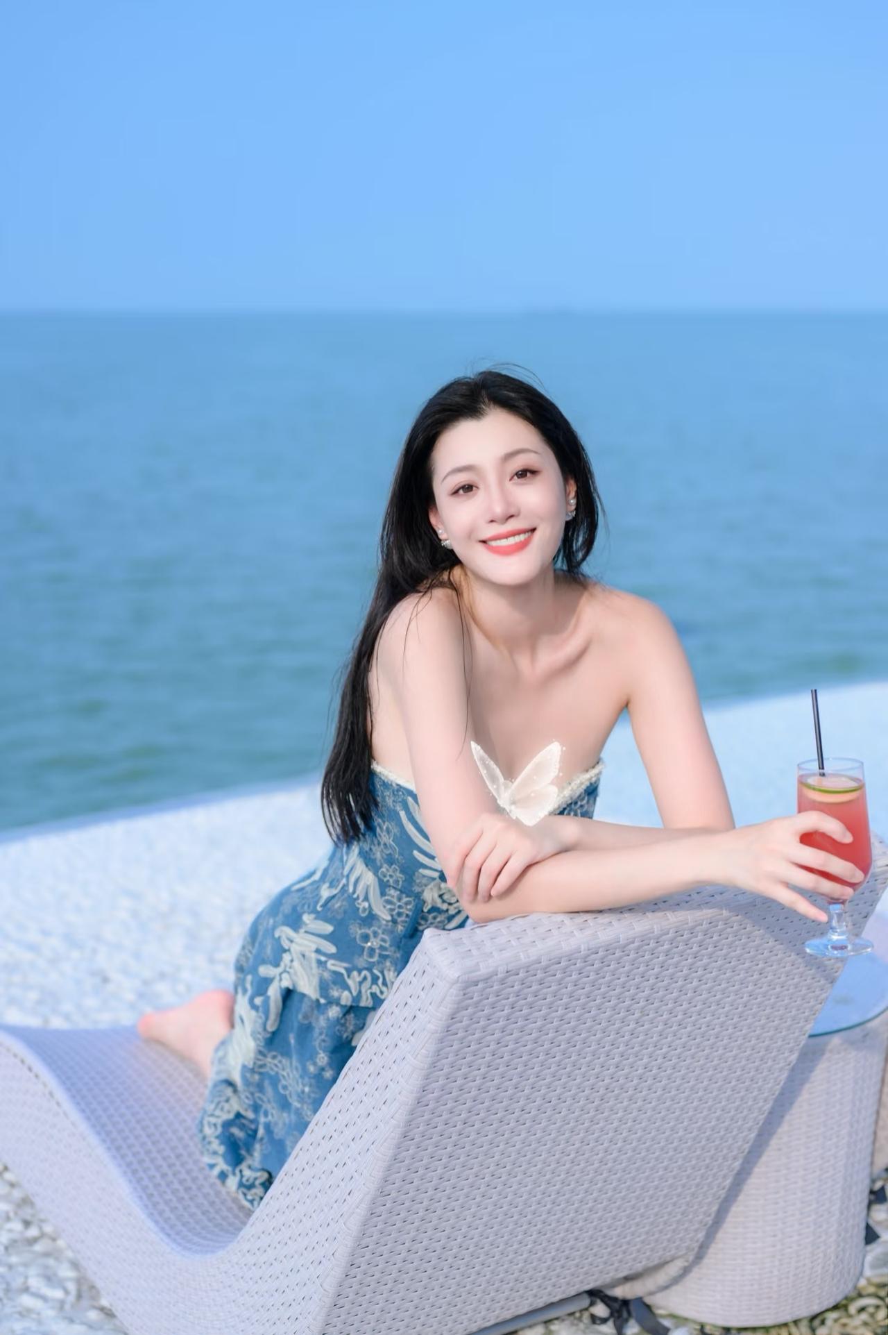 一个女人的外貌重要吗外貌对于女人来说很重要，但是人品和素质最重要。