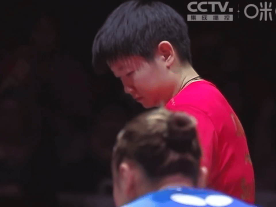 伊藤美诚快要哭了[允悲]，莎莎好样的！孙颖莎VS伊藤美诚 ​​​