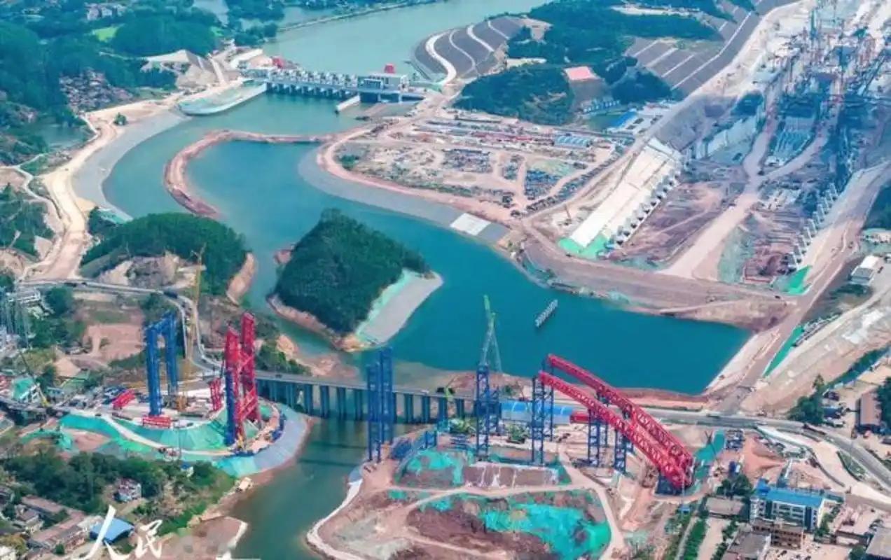 平陆运河通航：重塑西南经济地理的世纪工程。平陆运河全线通航，彻底终结西南地区内河