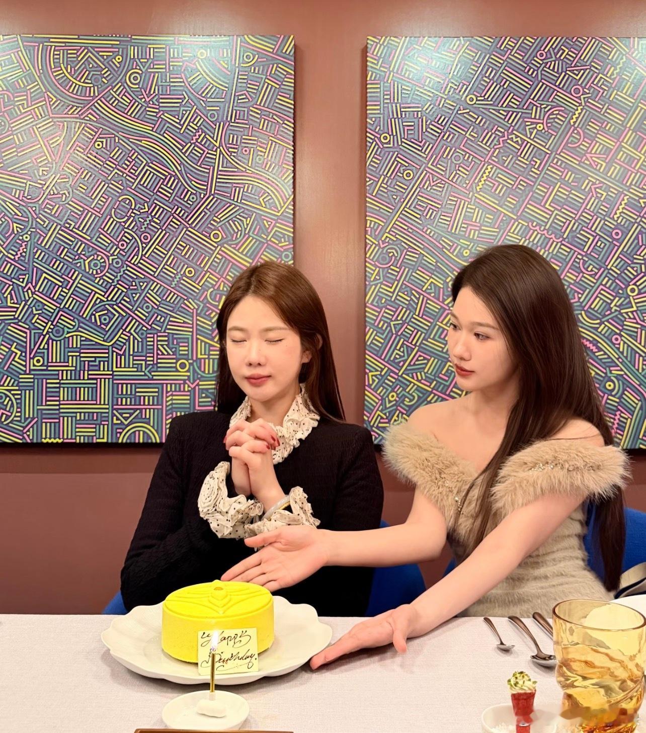 白敬亭路易威登大使受邀打卡LV THEHALL会馆这家餐厅真的很火哦白敬亭宋轶同