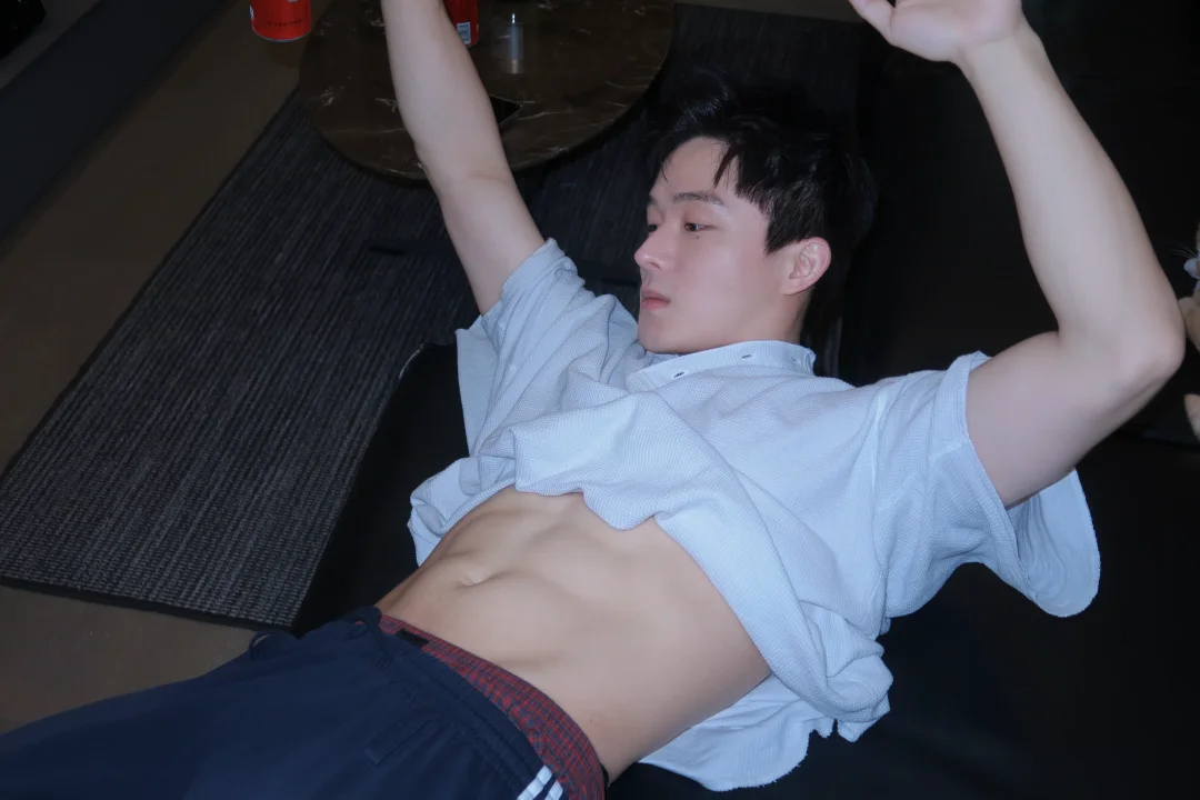 每一张都喜欢🥰哪一张做首图啊！