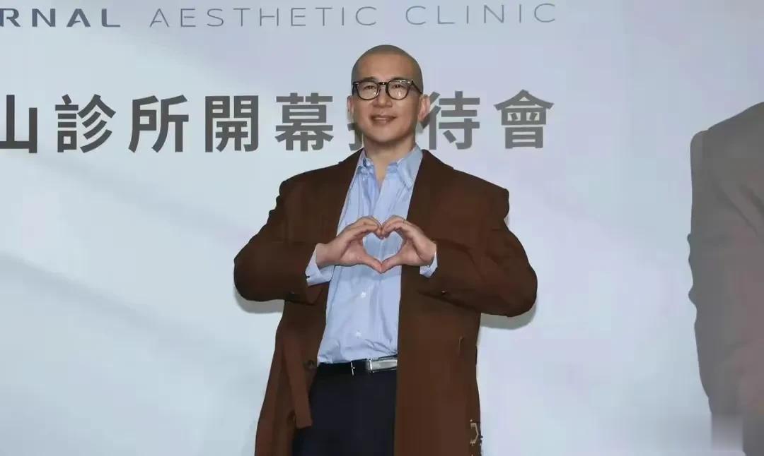 具俊晔与大Ｓ真的是讲心不讲金，彼此心灵相通。据悉具俊晔与大Ｓ结婚一周年时，具俊晔