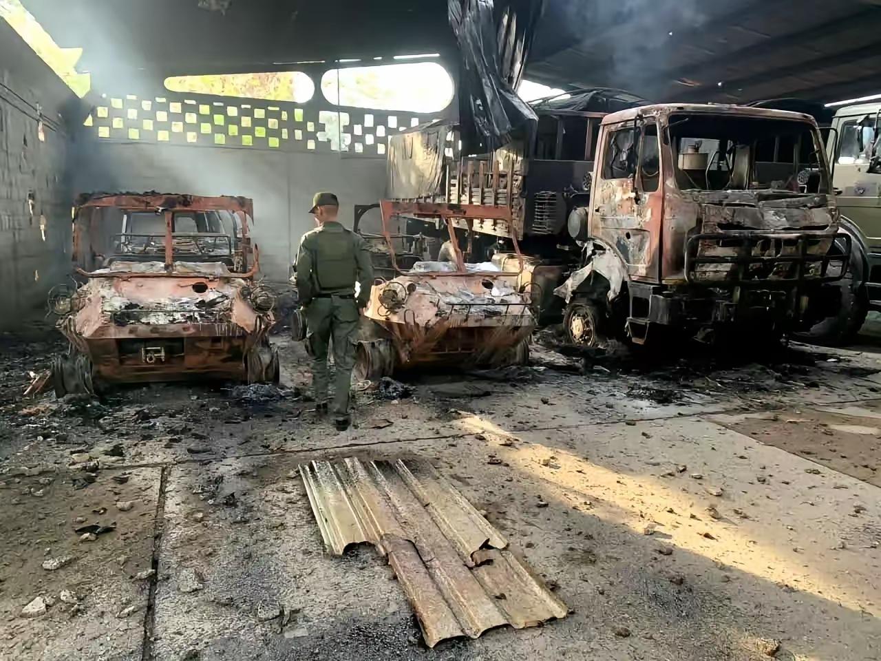 山猫全地形车，委军特种部队少量的装备[灵光一闪][灵光一闪][灵光一闪]