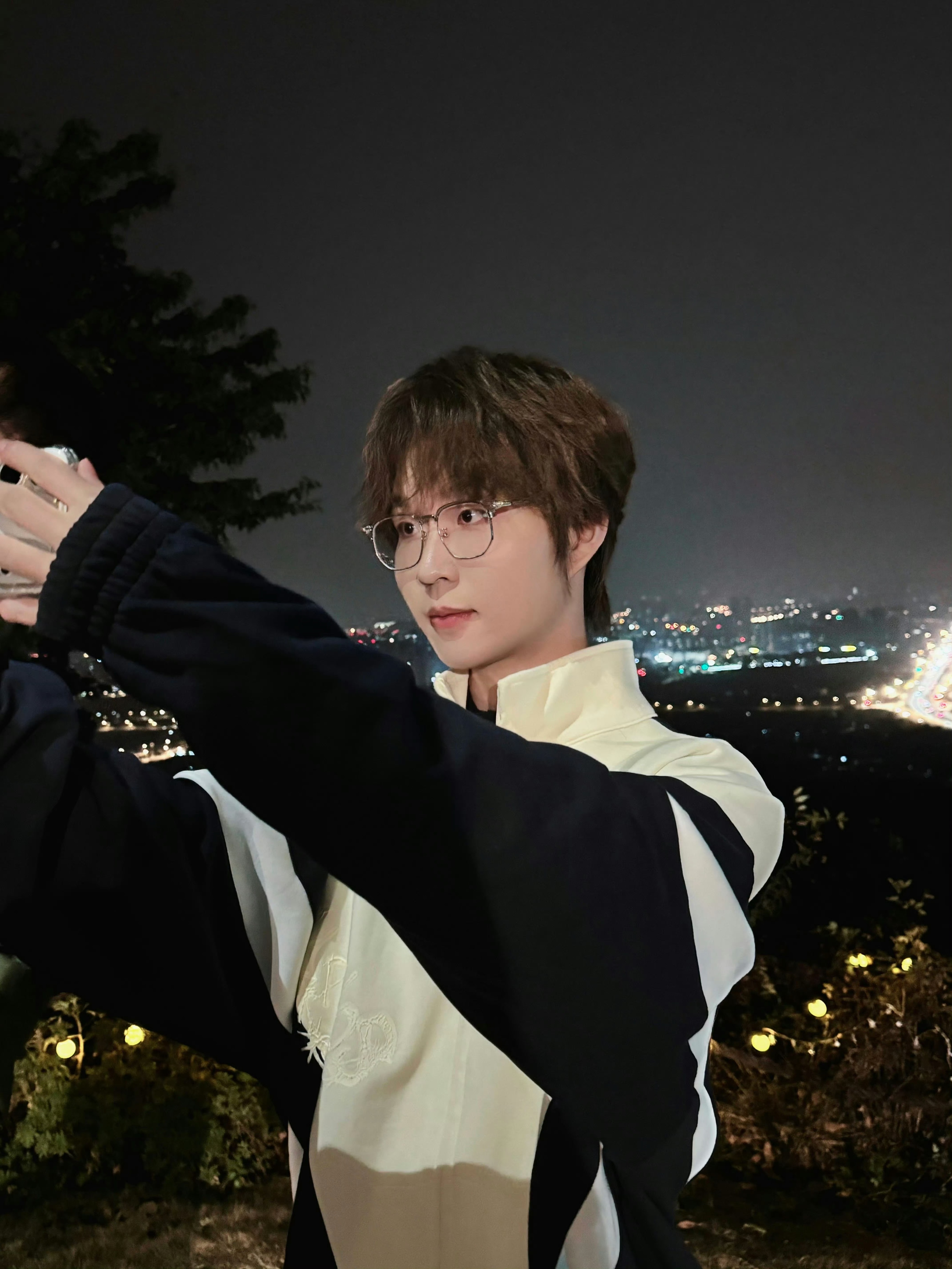 正面看 萌 背面看 萌 左面看 萌 右面看 萌这个吒就是如此可爱！吒蛋日记 20