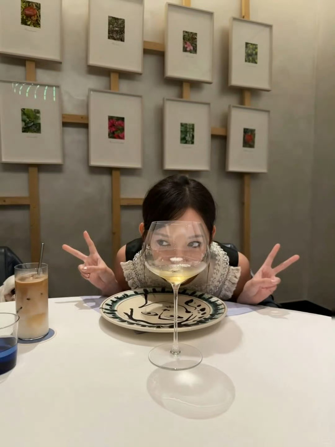 程潇[超话]  cx 程潇云襄传之将进酒 cx 程潇乌青鸾“黑色浪漫和落日乌托邦
