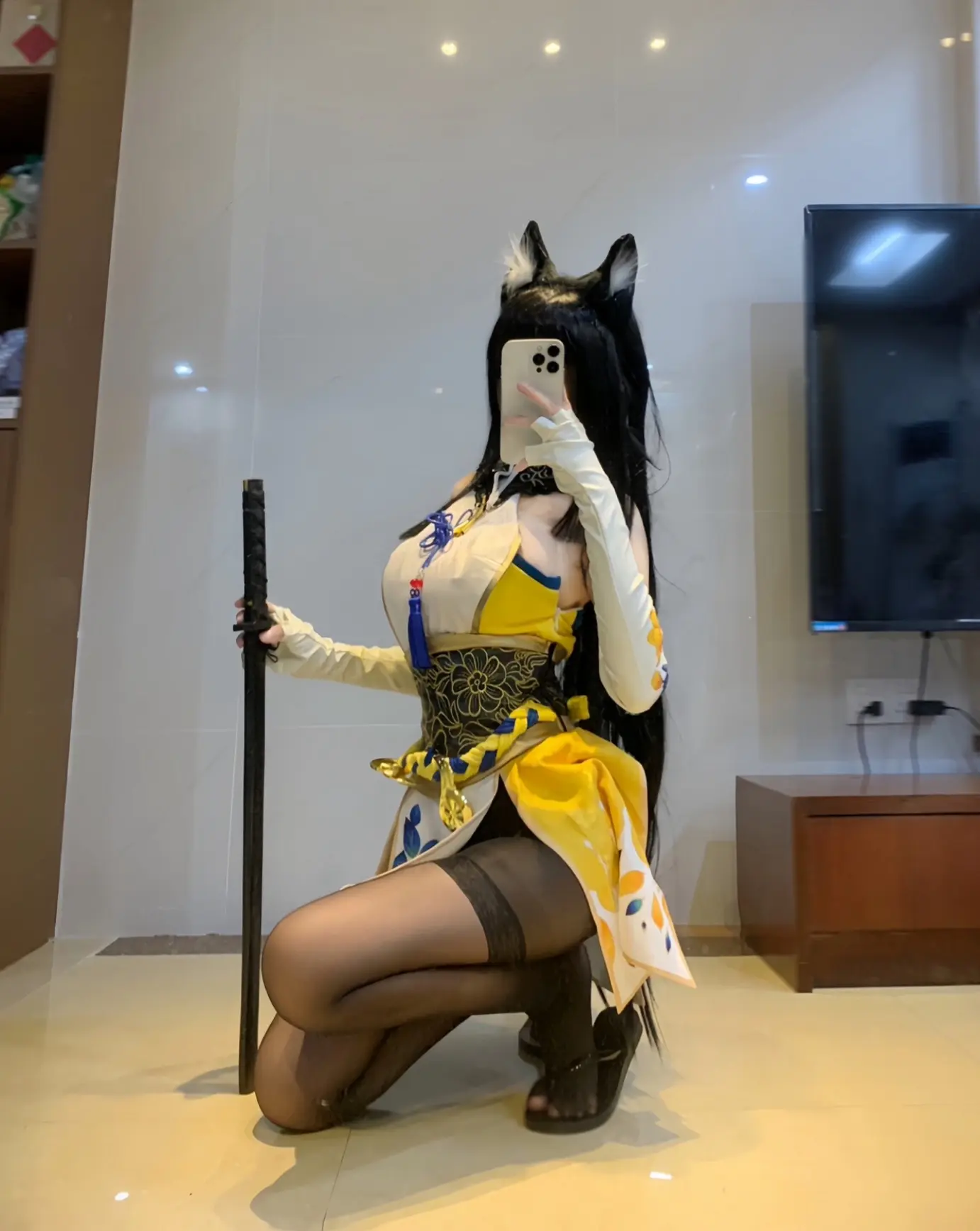 喜欢第二张。
