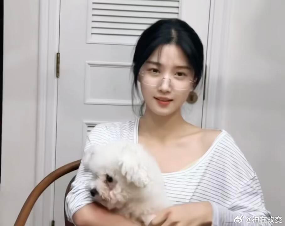 251117 卢昱晓ins更新卢昱晓｜ 