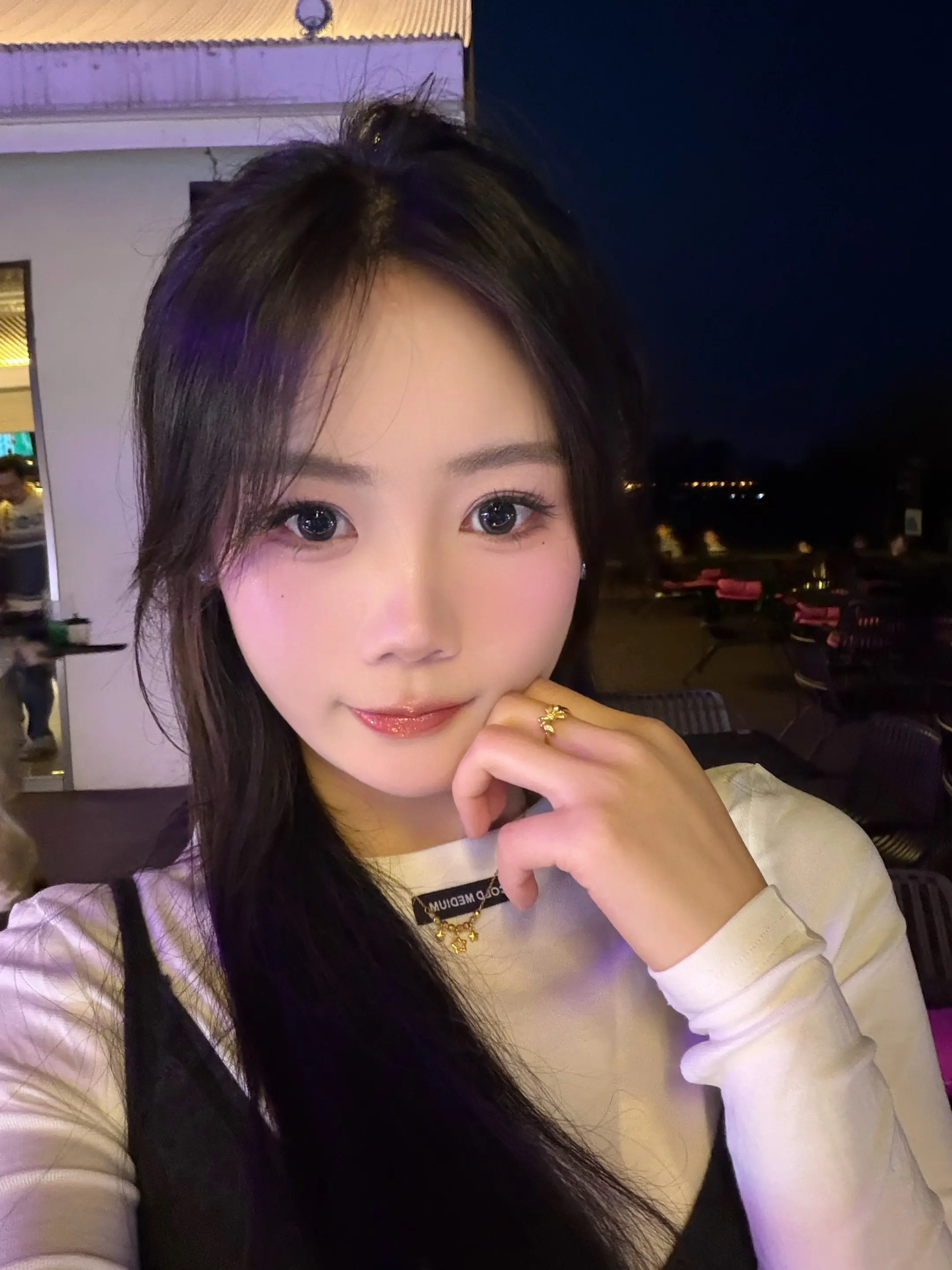 拧巴的人需要一个赶不走的恋人 我的恋人像电瓶车一样一拧就走