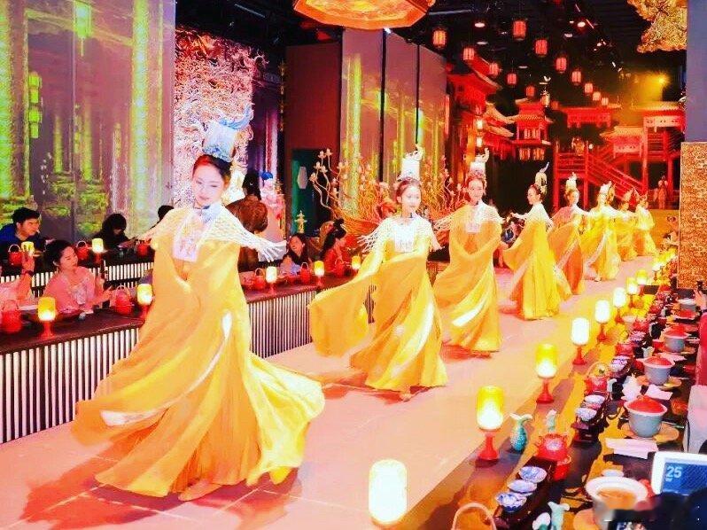 广州黄埔沉浸式新玩法 黄埔长洲岛隆平院士港新开的全场景海丝主题餐秀《海丝赋》太值