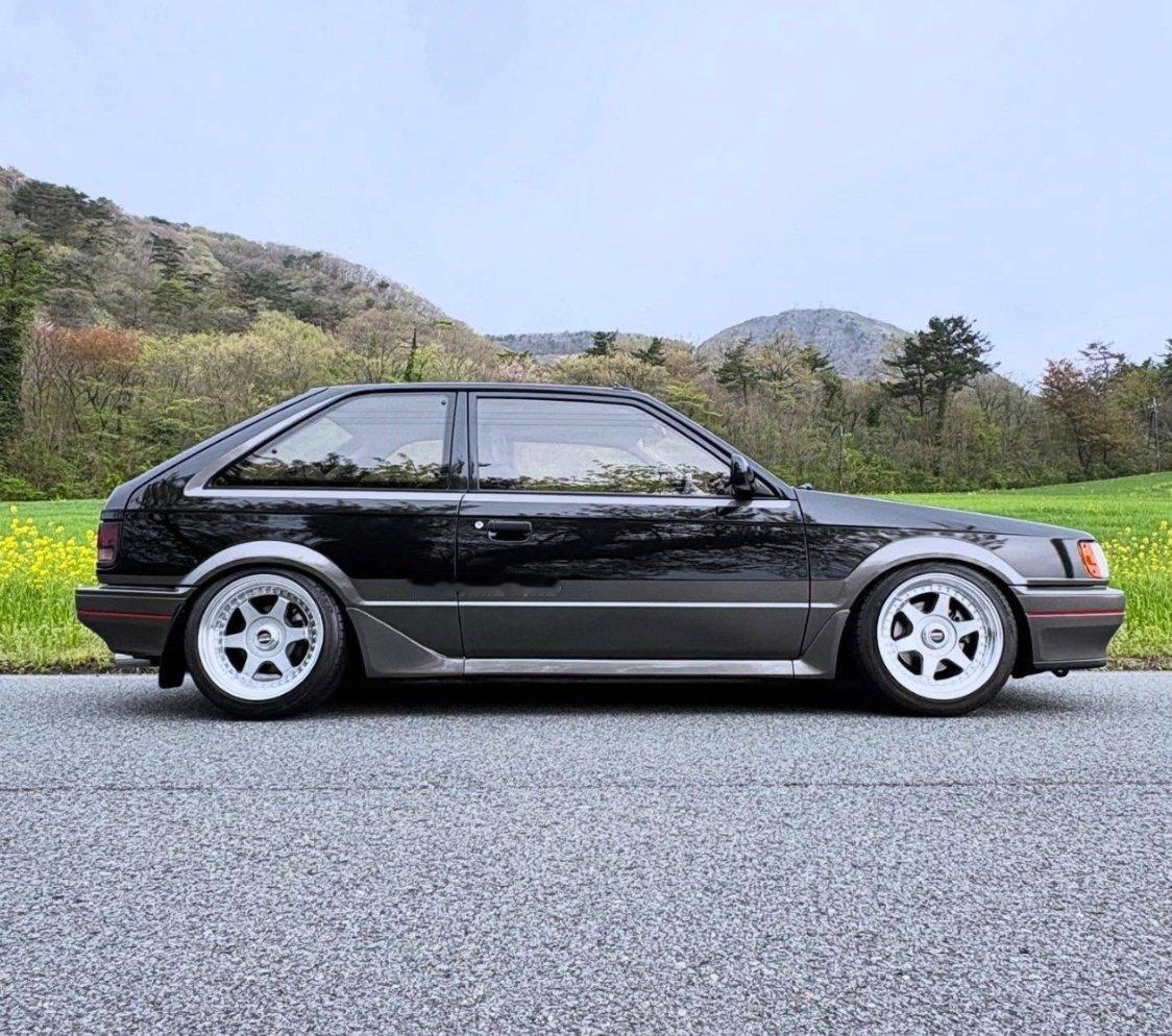 马自达323四驱版本 