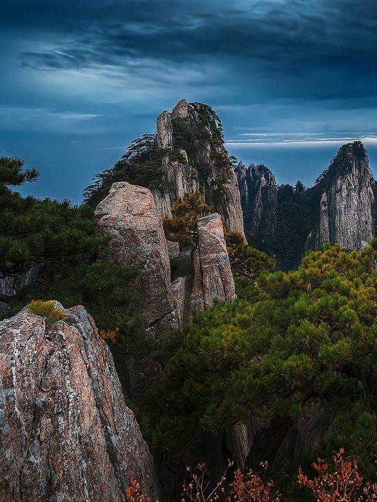 吃透人情世故36句口诀，处世不踩坑，人生路越走越宽
 
最近社交平台上一套人情世