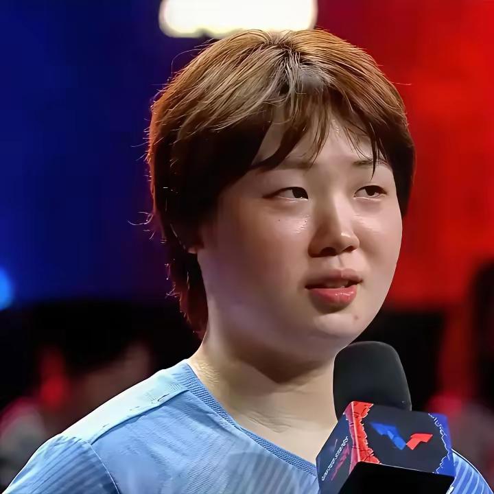 蒯曼首轮战削球名将韩莹，真是严峻的挑战！韩莹是世界削球名将，实力强劲，是有冲击力