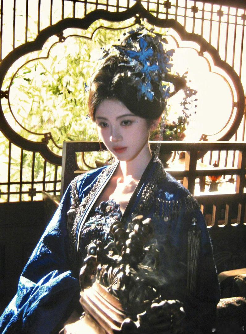 蓝摩尔福蝶 