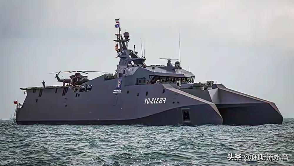 伊朗双体舰遭美军打击，
网传击沉细节很多是编的。


“沙希德·赛义德·希拉齐”