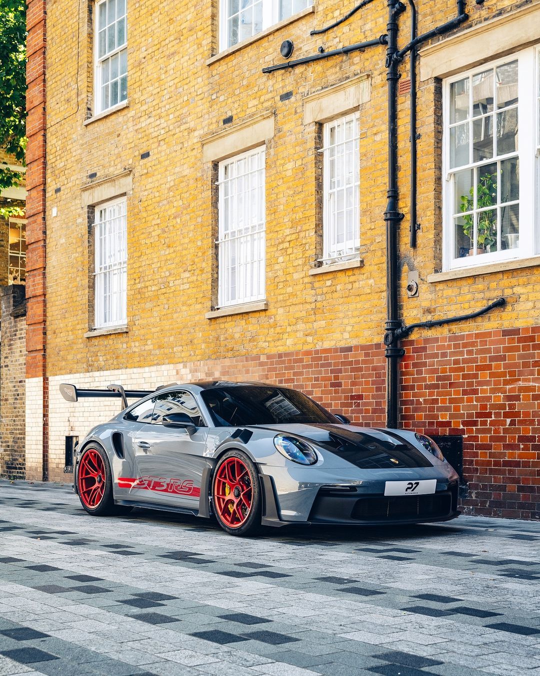 保时捷 911 GT3 RS（992.1），不仅加钱选装 Weissach Pa