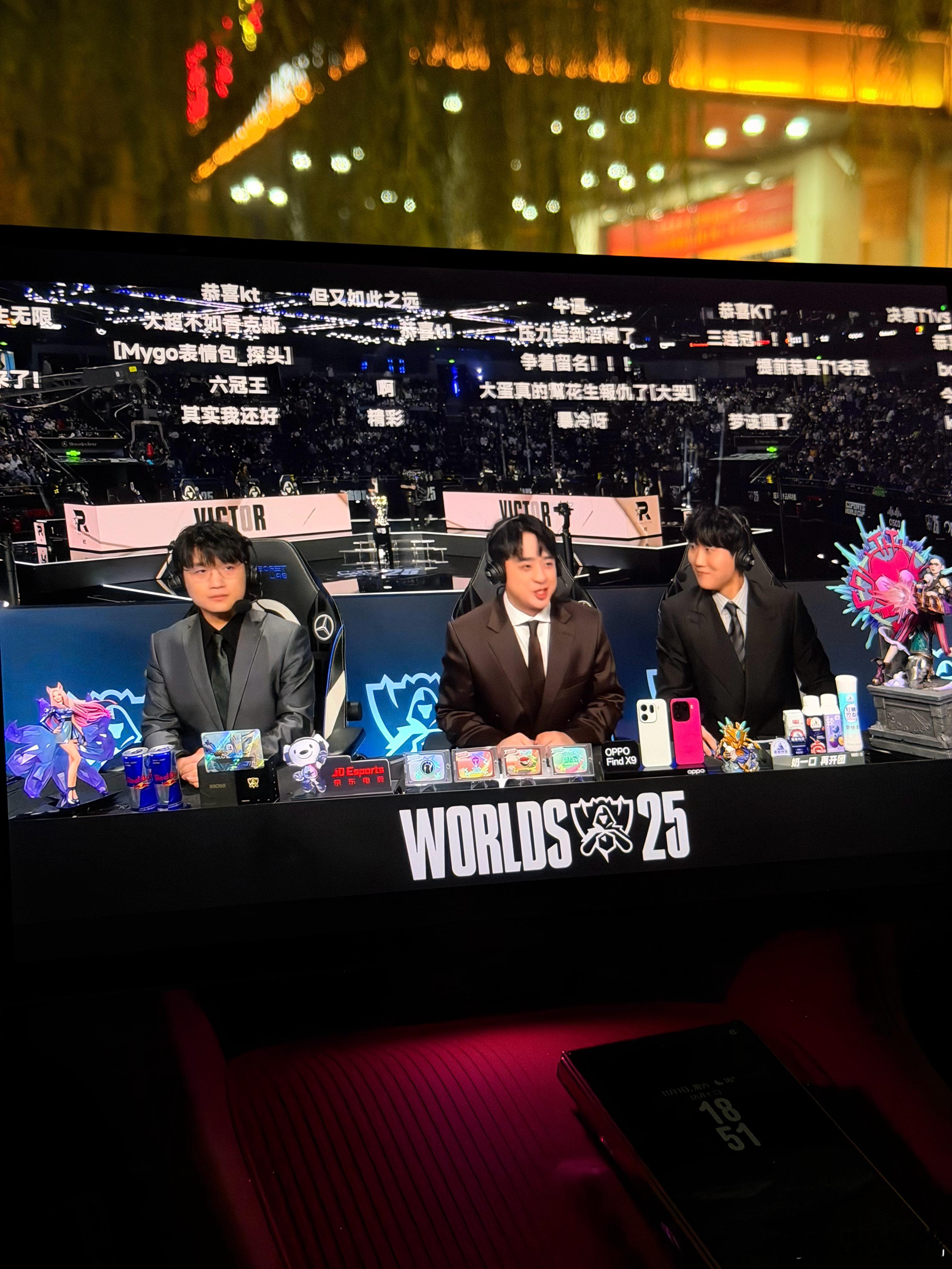 恭喜 KT也可以提前恭喜下 Faker 了，感觉可以六冠王了[微风] ​​​