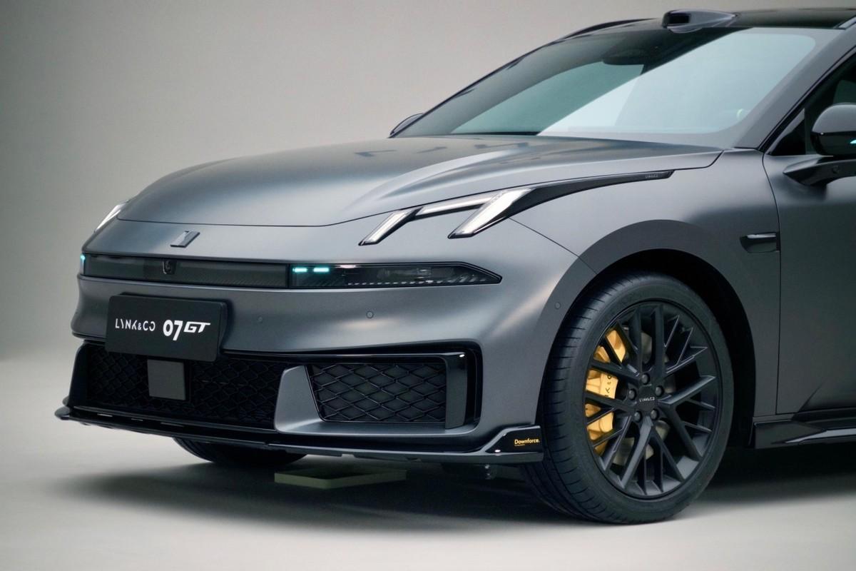 打破家用 SUV 固有认知，领克 07GT 适配年轻家庭新潮出行需求
多数年轻家