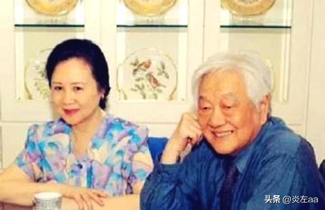 2002年，平鑫涛仅仅因为嘴唇里面长了一颗痘痘，连续五六家医院误诊，住院以后又被