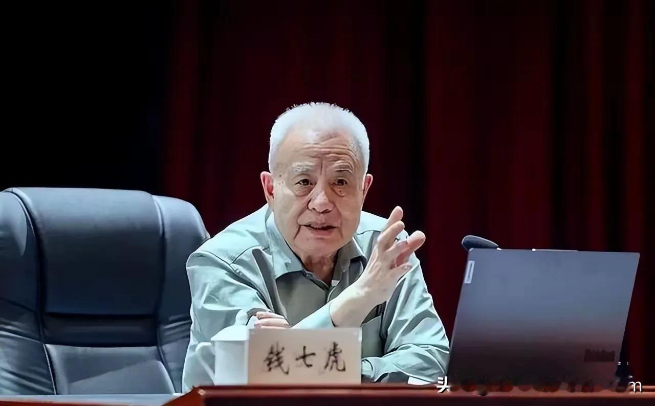核战阴云下，中国何以吃下“定心丸”？

当“核战争”这个沉重的词汇被提起，人们的
