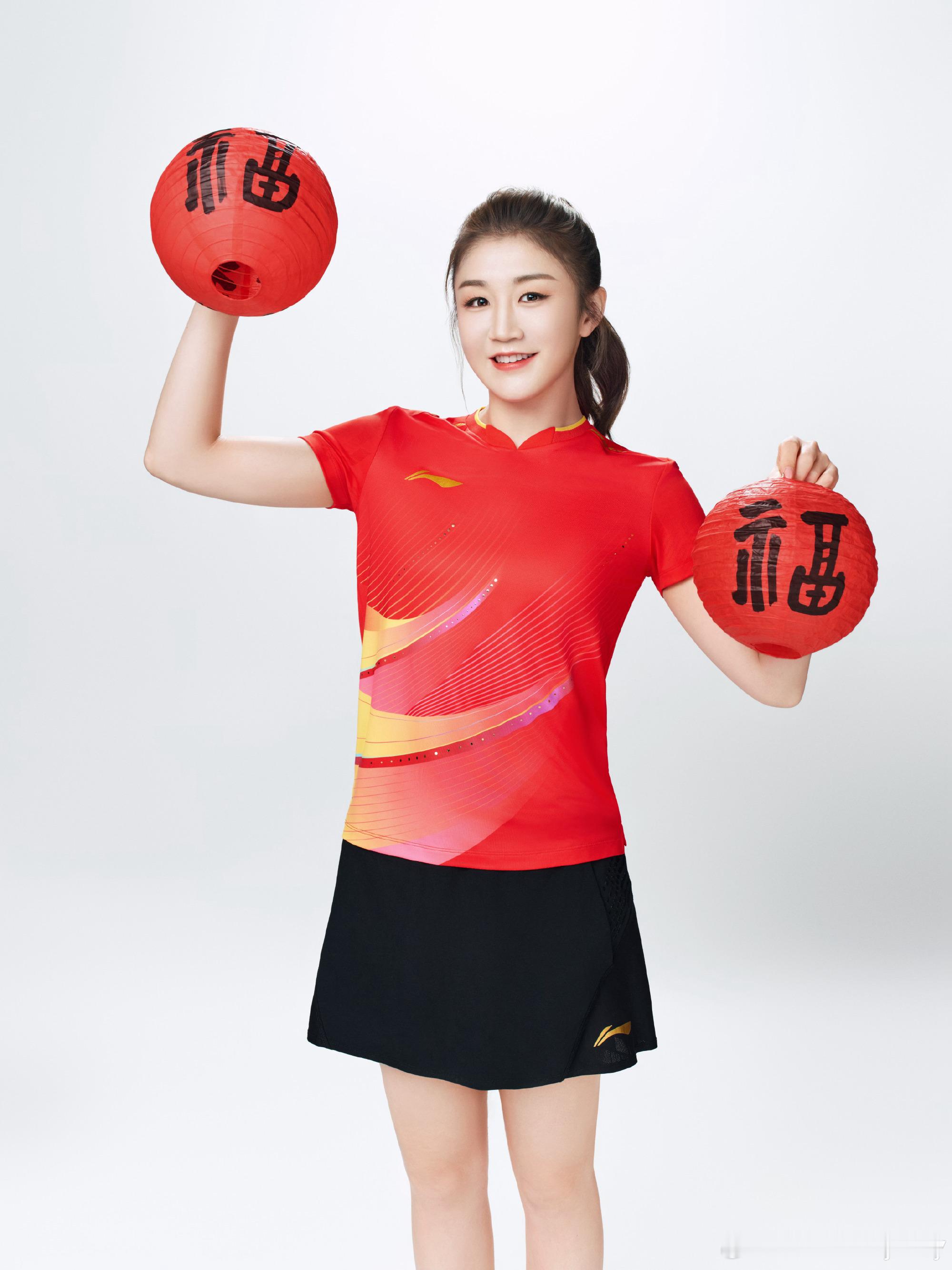 老婆真美又把李宁的衣服穿出国风运动美学 陈梦 | 陈梦朵薇首位代言人