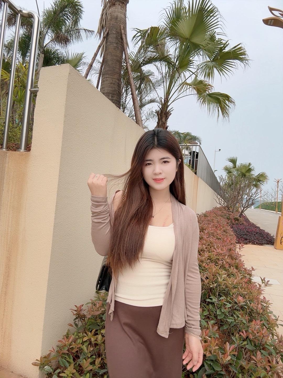 对视的时候 你的心也在说欢迎光临吗