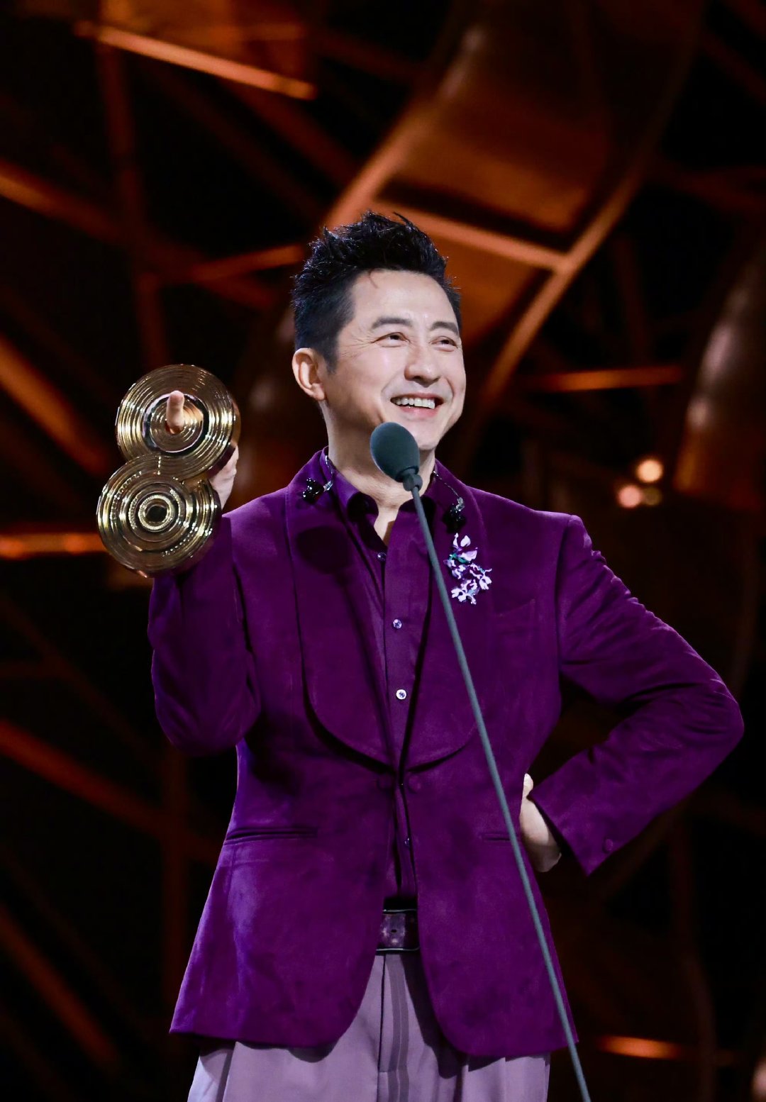 庾澄庆回应歌手是否有黑幕歌手2026 哈林哥的回应没有半句虚言，实打实看淡排名输