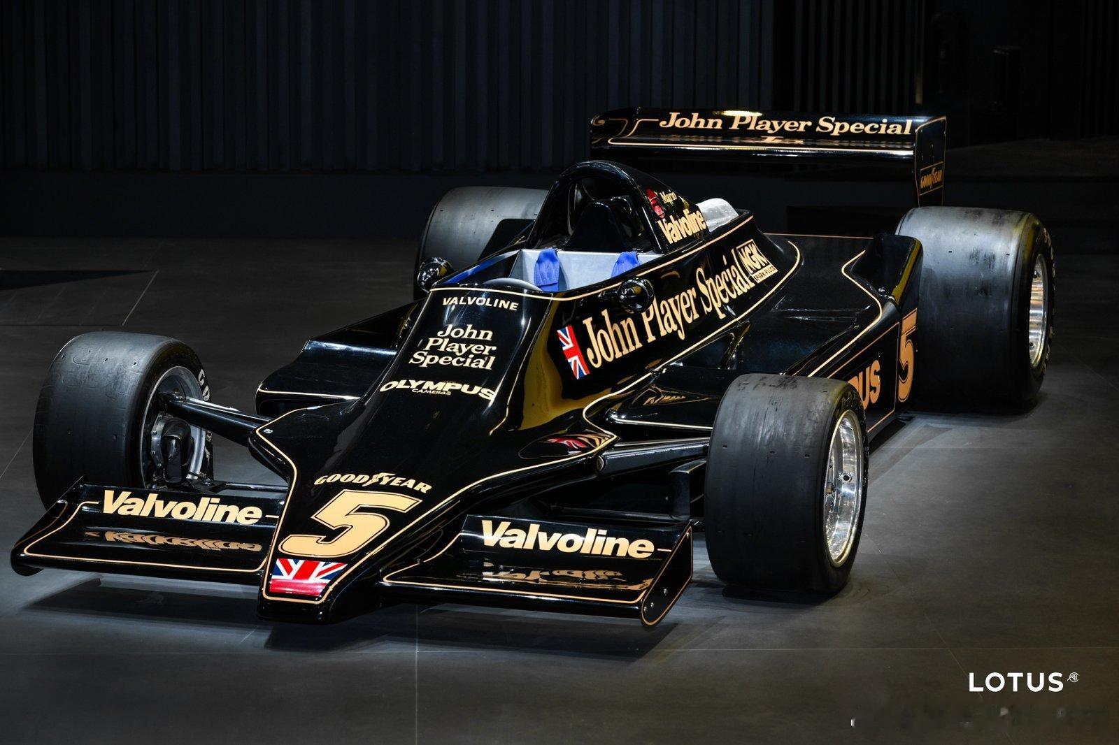 还记得 前段时间刚借车试了试驾莲花For Me，就被它那人车合一的驾控爽到不行，