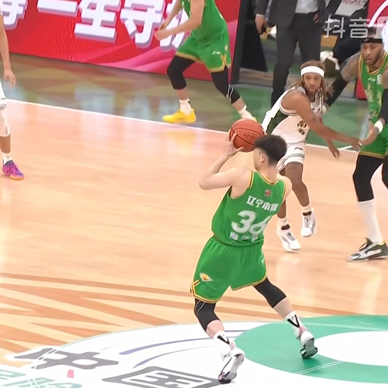 笑死我辣！克莱汤普手儿还是个舞者！辽宁男篮vs南京男篮 辽宁男篮vs同曦男篮