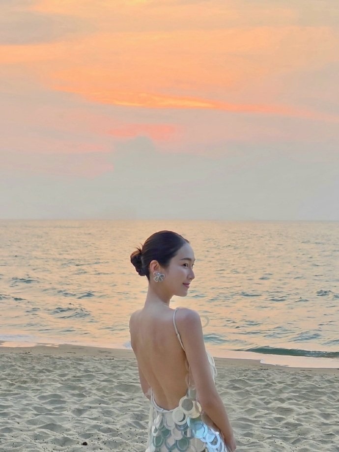 𝗝𝗲𝘀𝘀𝗶𝗰𝗮 𝗶𝗴 𝘂𝗽𝗱𝗮𝘁𝗲 🤍🧚♀️郑