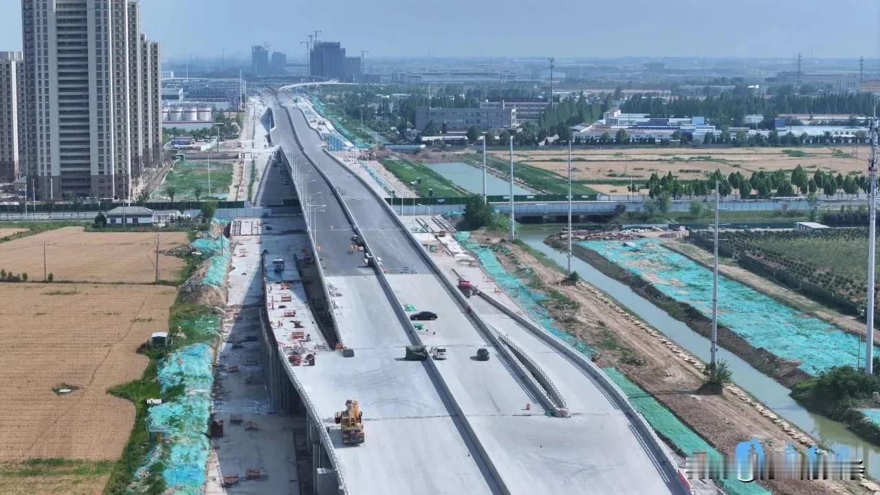 宿迁市区酒都路快速化改造项目已完成总工程量的92%，预计2025年年底建成通车年