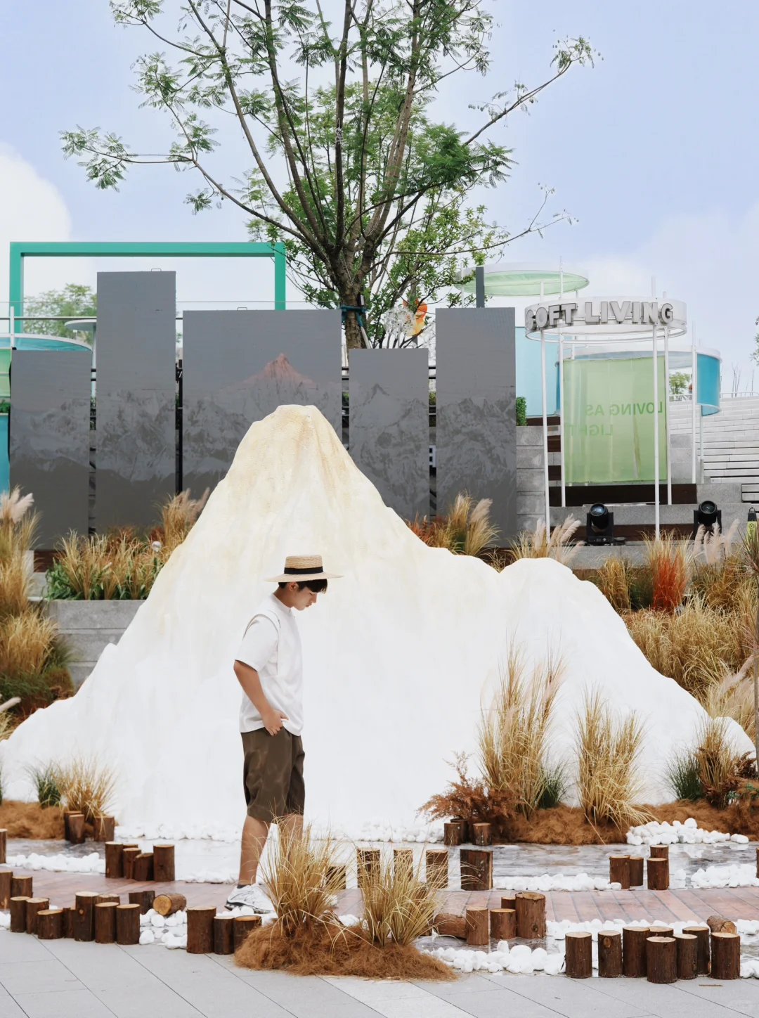 成都真的太会玩了！直接把川西搬进商场！