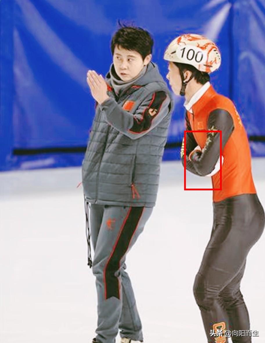 体育圈传来大消息，
短道速滑传奇王濛，
被推荐破格晋升国家级教练，
这事太让人振