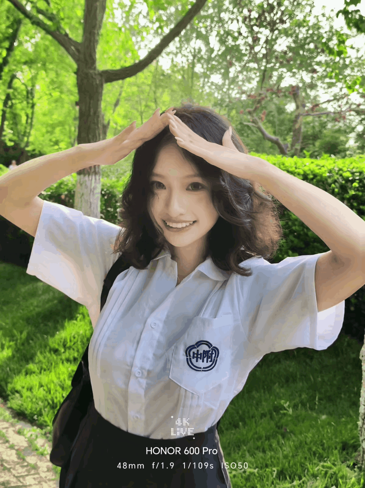有些美好，静态照片真的框不住。

荣耀600系列的Live图这次真的卷疯了！
全