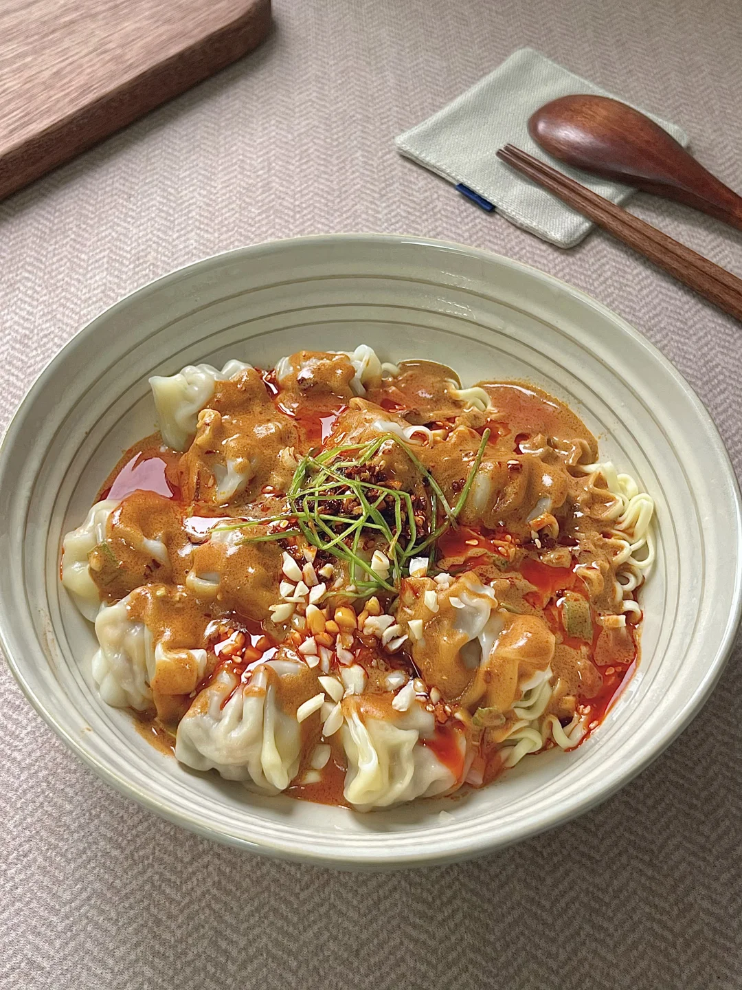 干拌馄炖面太太太香了🤤裹满酱汁❗️