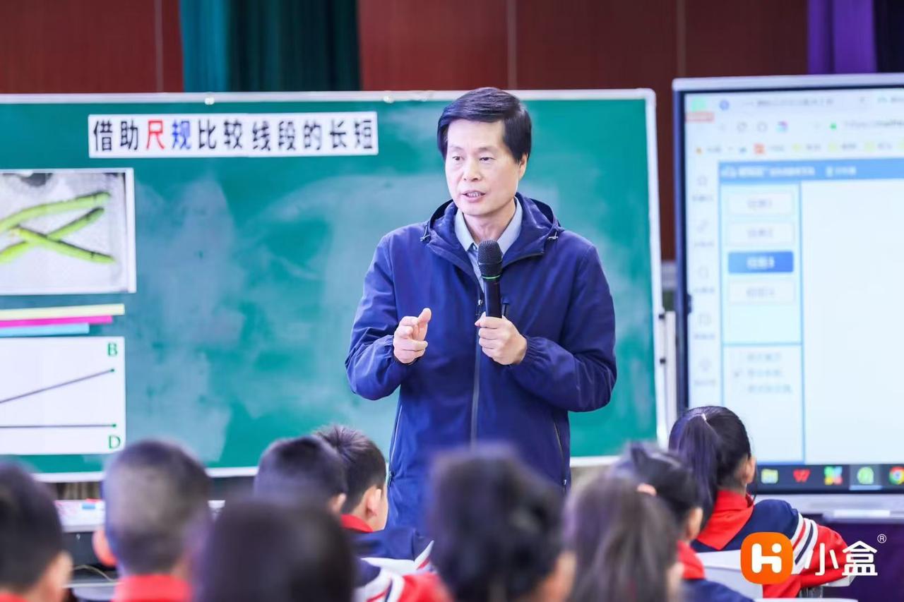 十年布局，AI教育在中小学的“进阶之路”
 
【教育新洞察】从顶层规划到落地生根