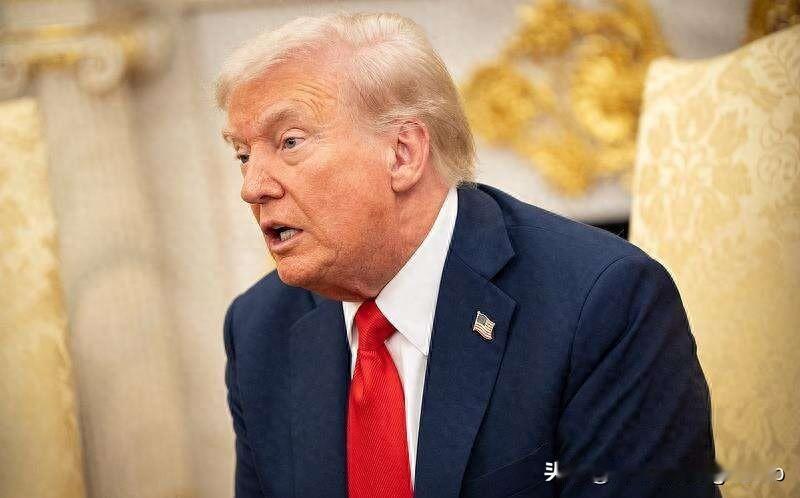 美国那边刚搞完委内瑞拉，特朗普就出来讲台湾的事。他说中国大陆认为台湾是自己的一部