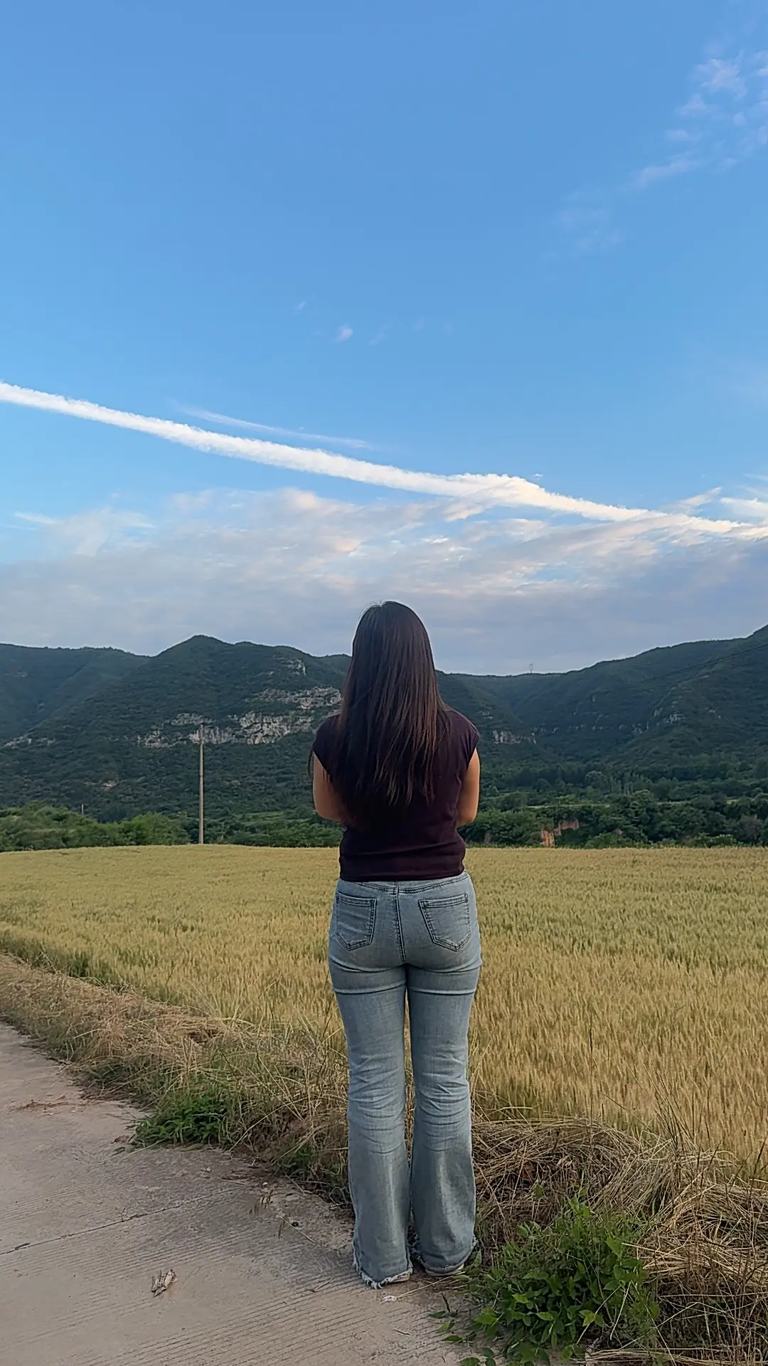 时间让我们都成了有故事的人，想说的话越来越少放在心里的事越来越多……