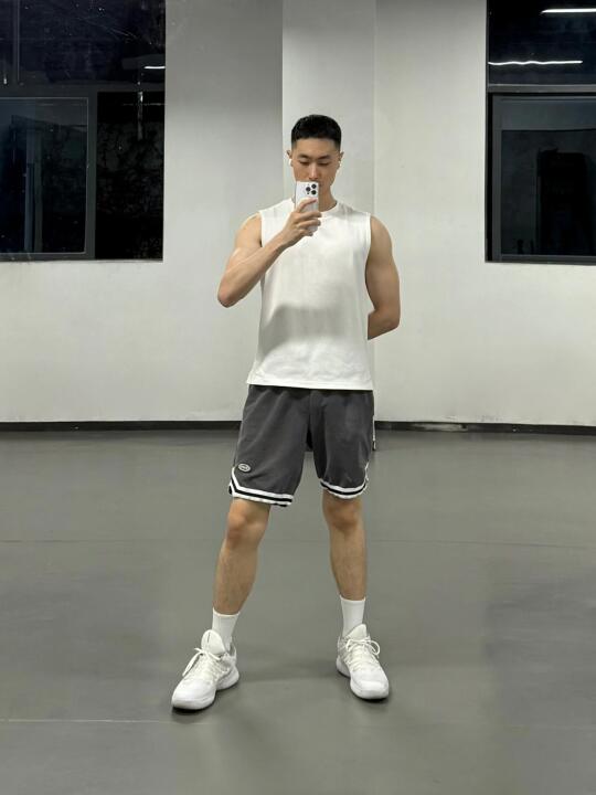 🏀一人来句健身路上激励你的话吧❗️