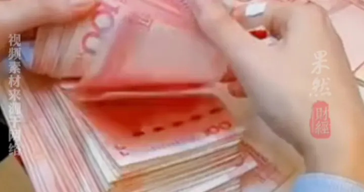 果然财经|无偿投入百万元，另掏40万焕新，物业公司也卷起来了