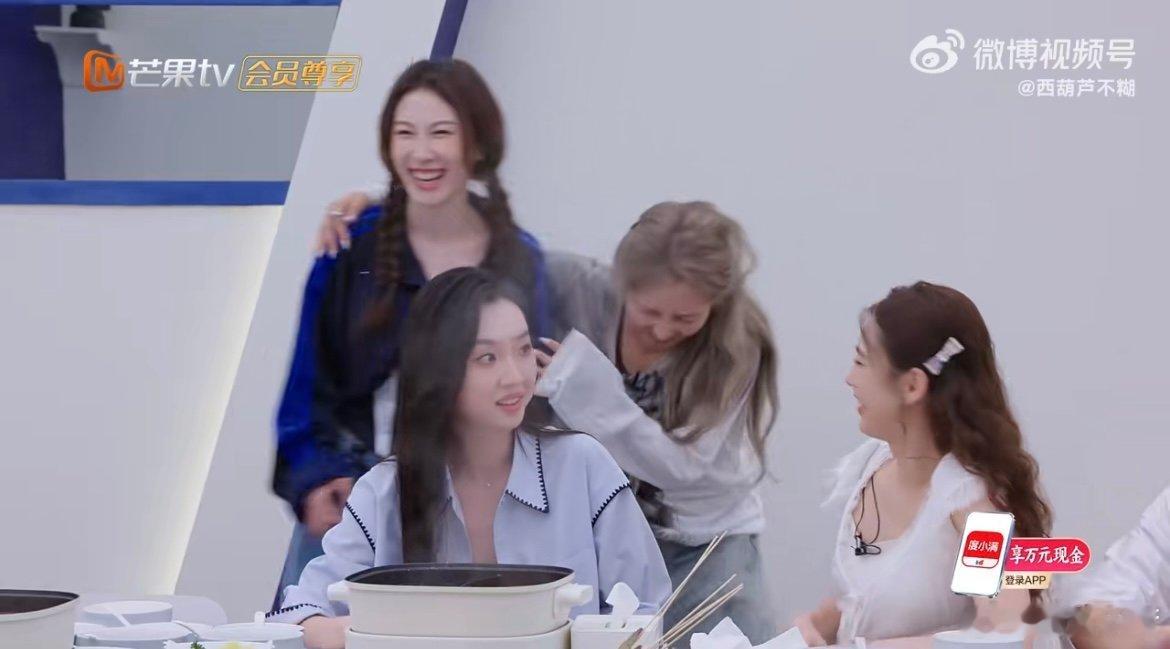 张小婉为什么没人相信我全员都在误会张小婉，真心实意的自证全被当成狡辩，好人当得也